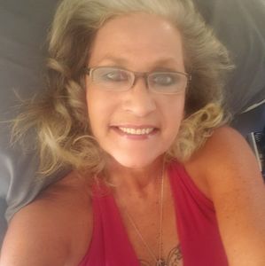 Meet your Posher, Lisabeth